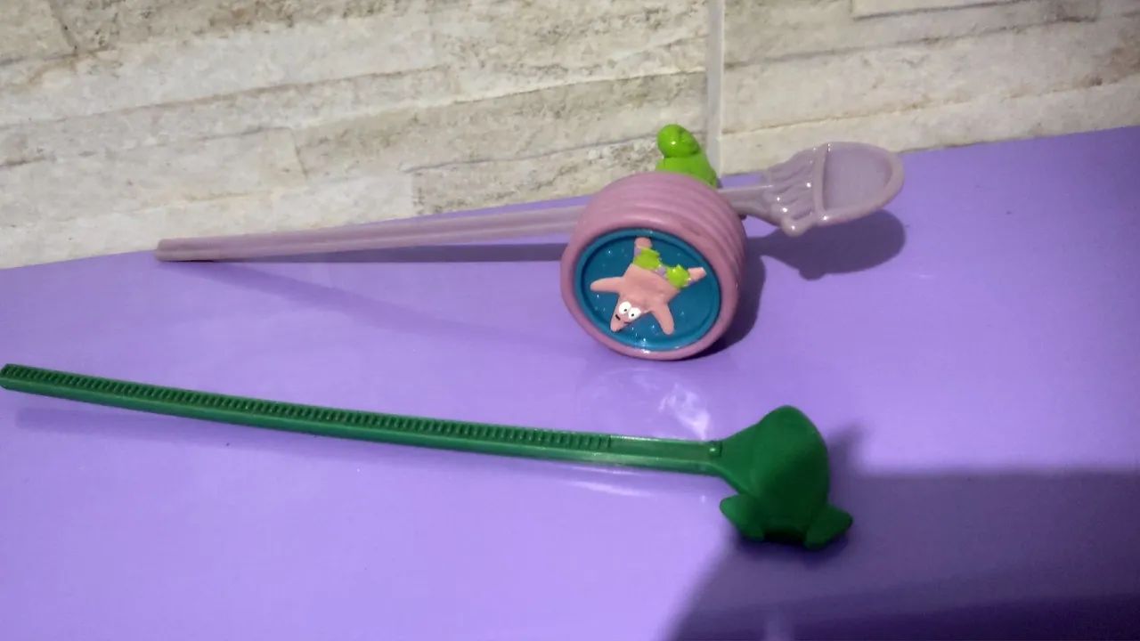 Turma da Nickelodeon - Brinquedo McDonald's  - Foto 2