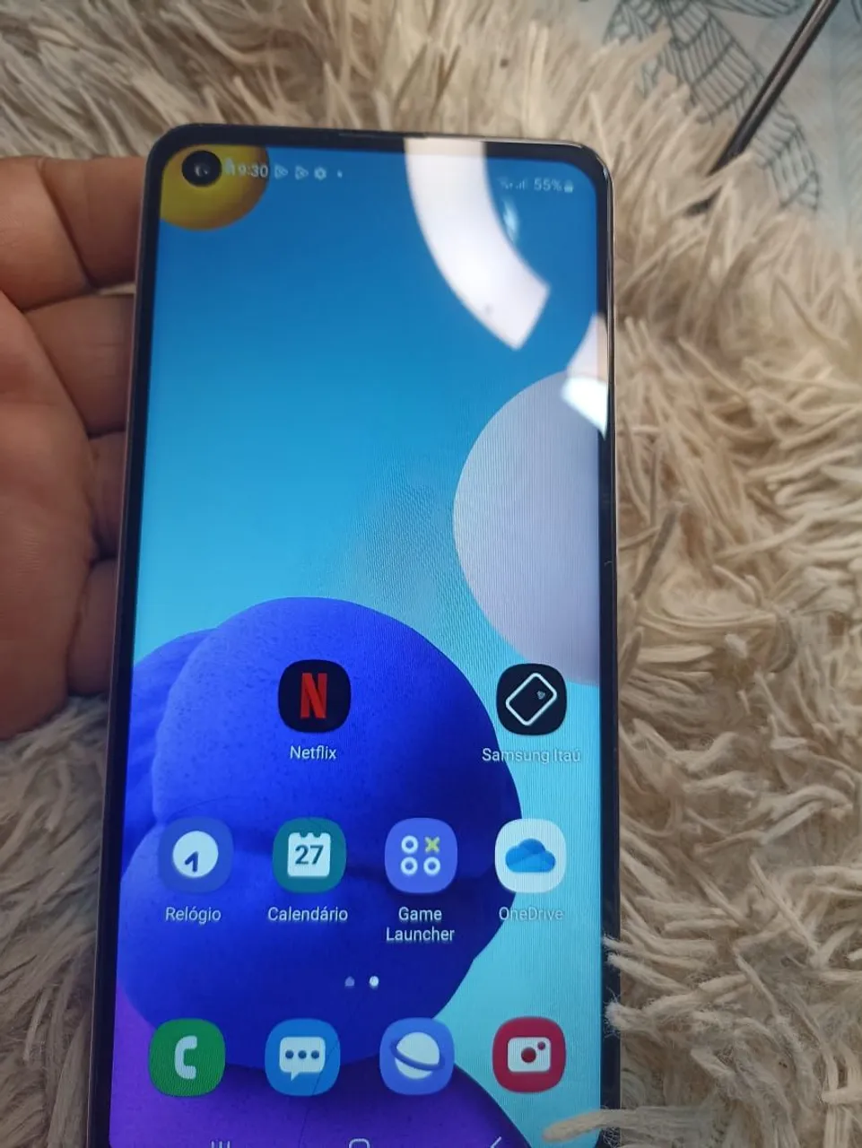 Samsung A20s