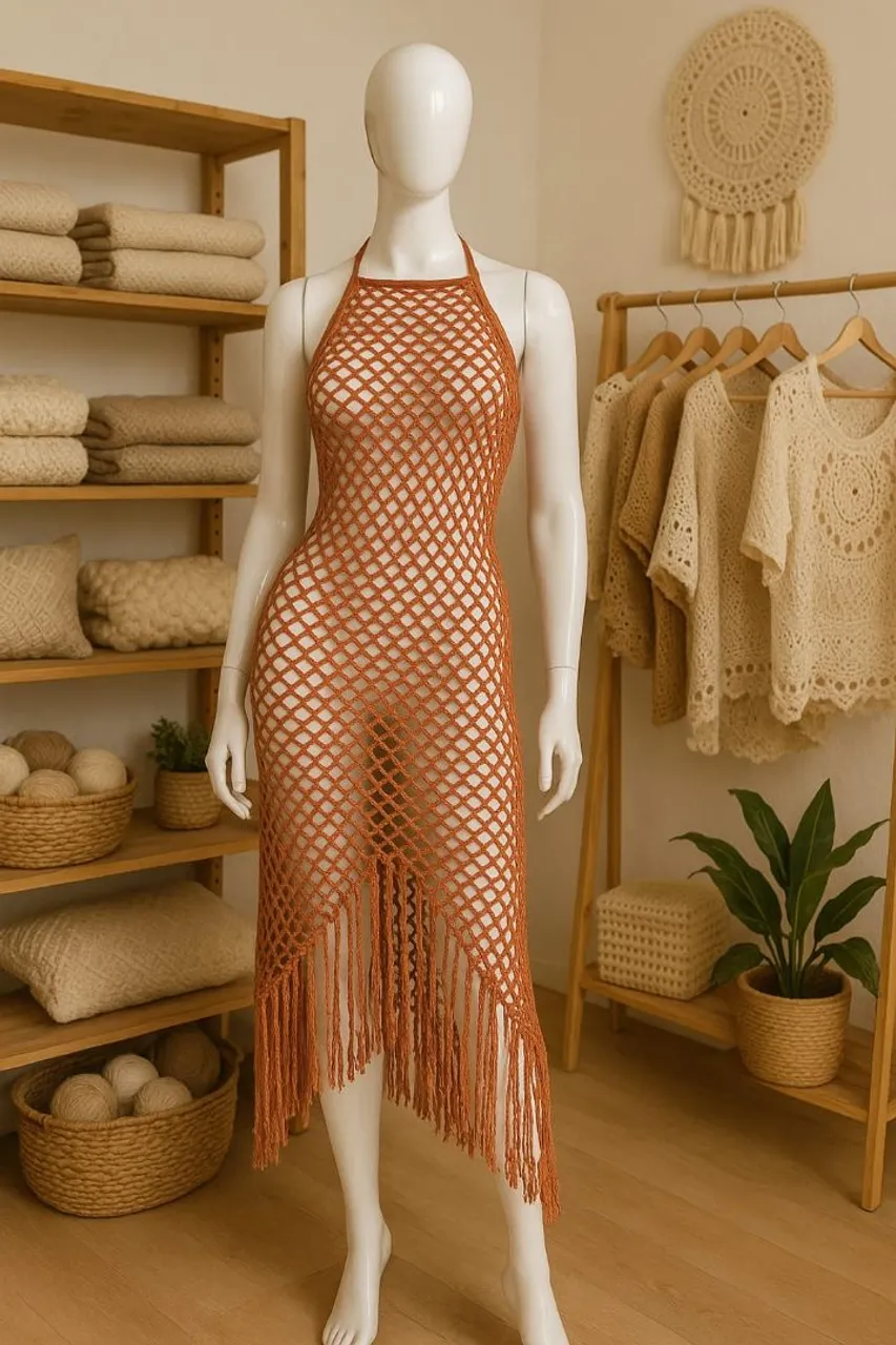 Vestido de Praia em Crochê Marrom - Elegância Artesanal
