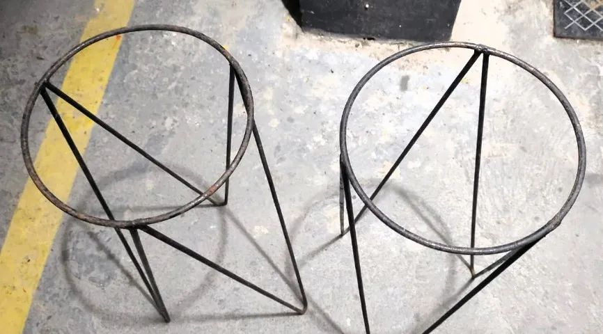 Trio de vasos e suporte de chão para Plantas - Foto 5