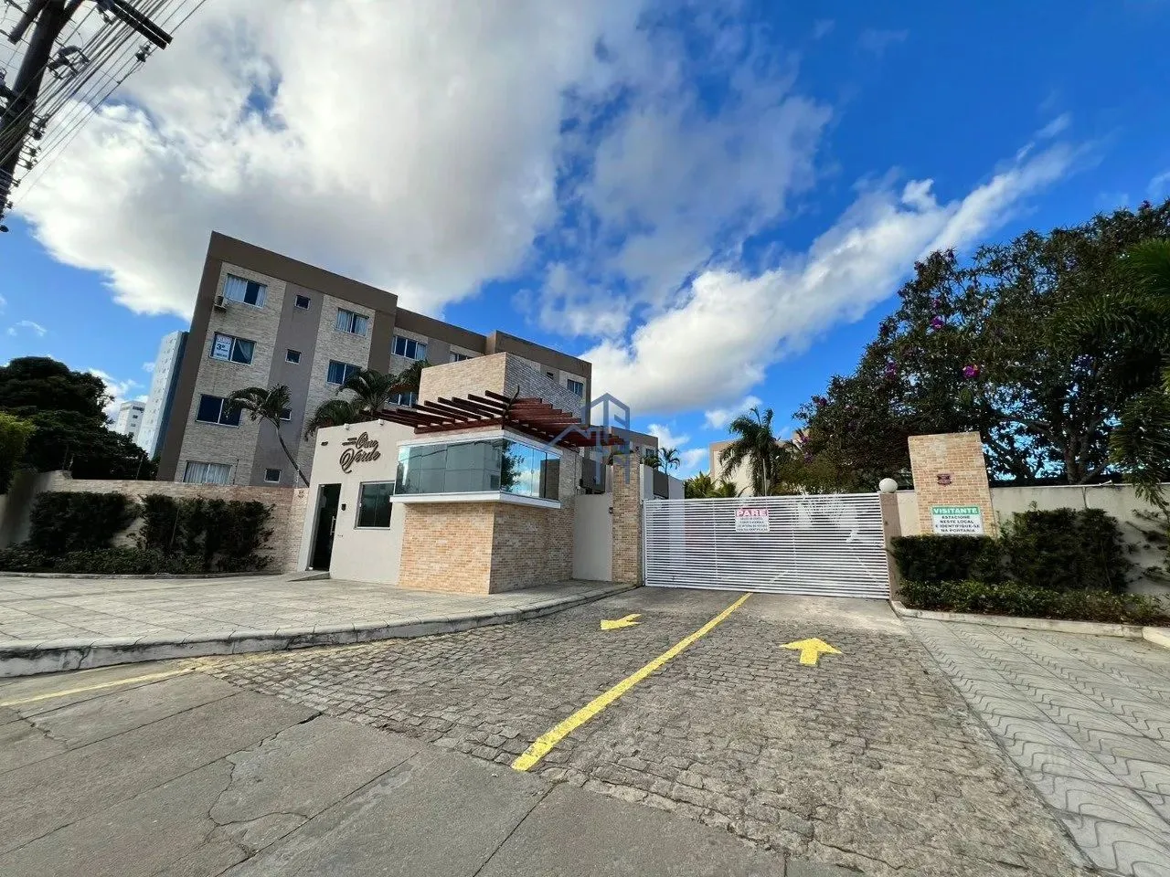 Apartamento 3/4 (sendo 1 suíte)
