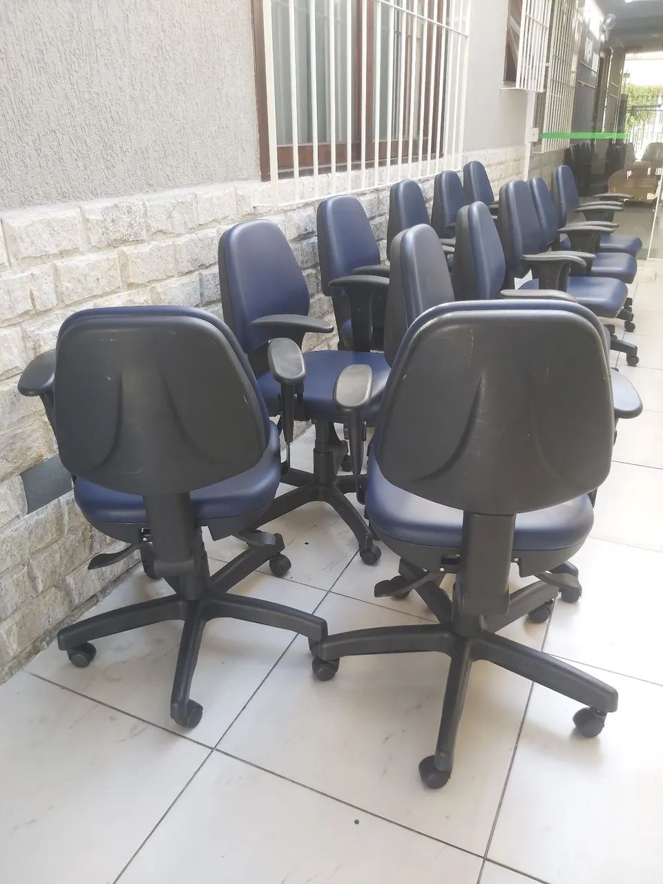 Cadeiras de Escritório Giratória  - Foto 4