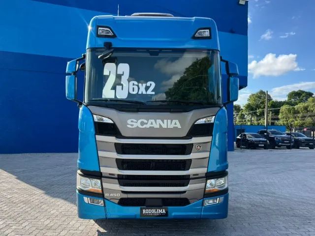 Caminhão Scania R 450 6x2 ano 2022/2023 Azul Teto Alto R450  - Foto 2