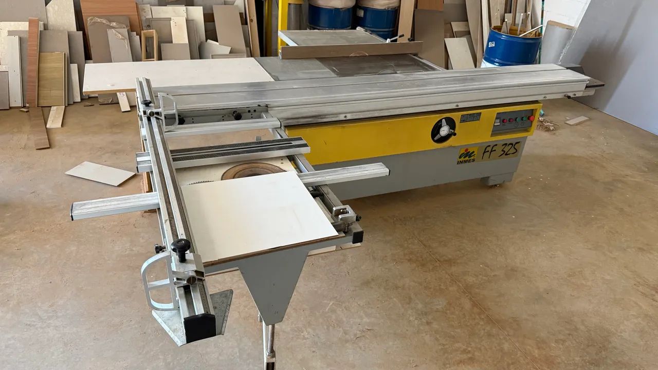 Máquinas de Marcenaria