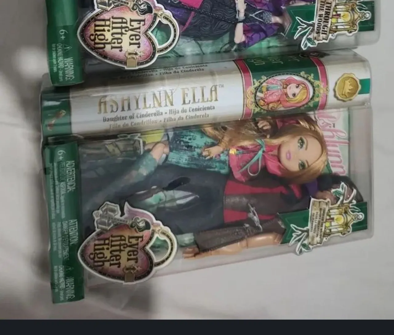 Boneca Ashlynn Ella Ever After High