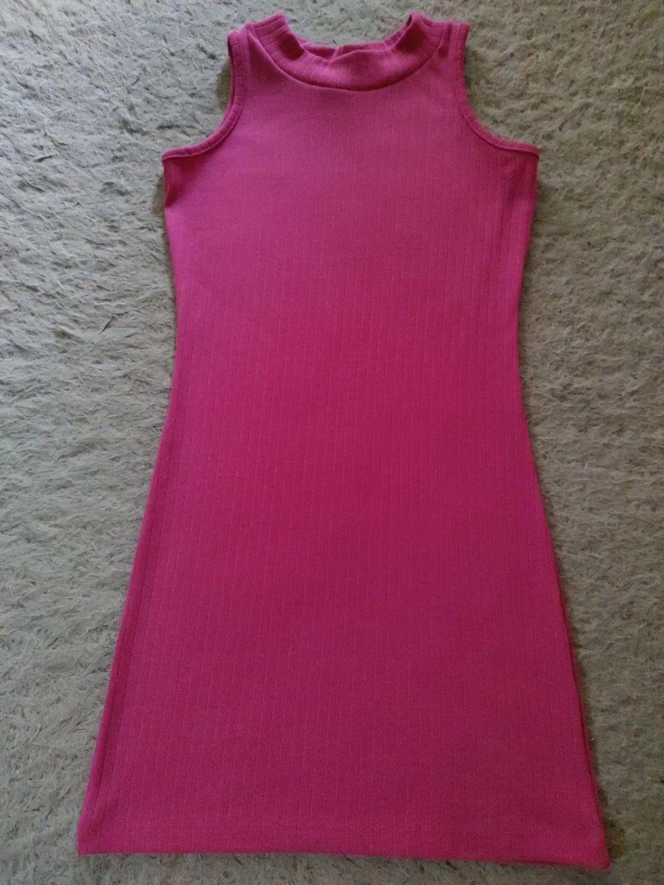 Vestido canelado Rosa.