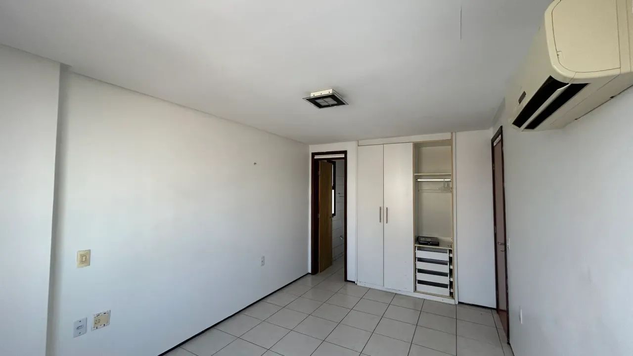 ALUGO APARTAMENTO NA PONTA DO FAROL COM 2 QUARTOS SENDO UMA SUÍTE - Foto 9