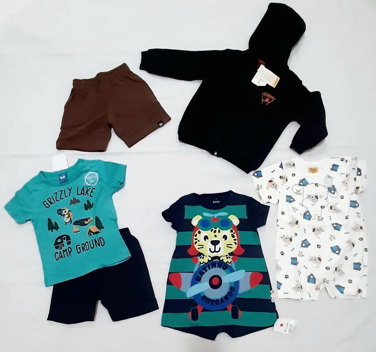 Lote roupinhas oara menino tamanho 2/3 com 6 peças NOVAS