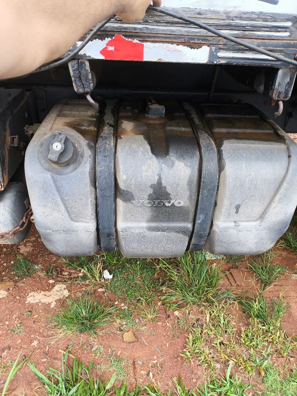 TANQUE DE COMBUSTÍVEL VOLVO
