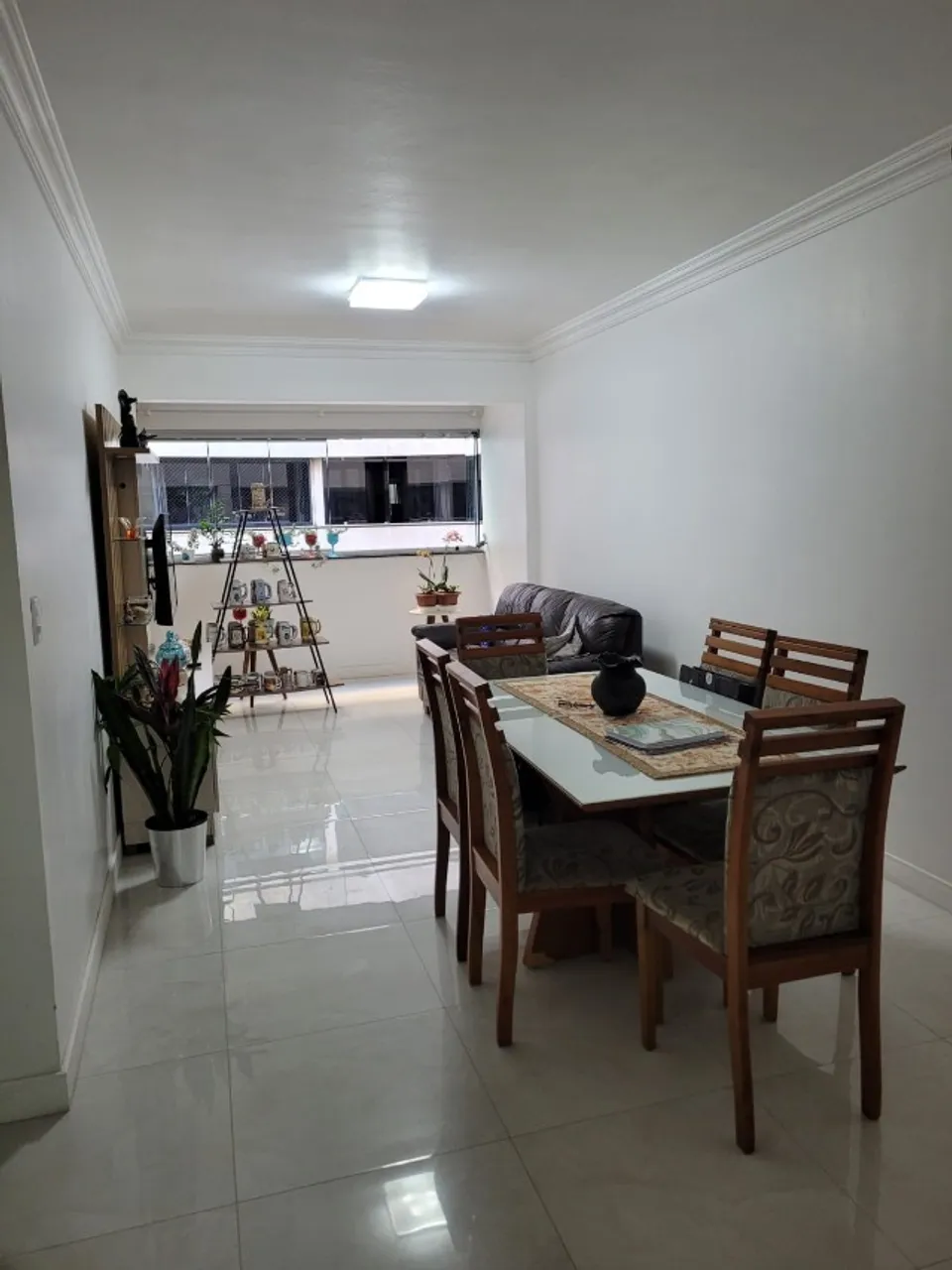 APARTAMENTO AMPLO I 11OM² I MÓVEIS PLANEJADOS I PRONTO PARA MORAR OU INVESTIR