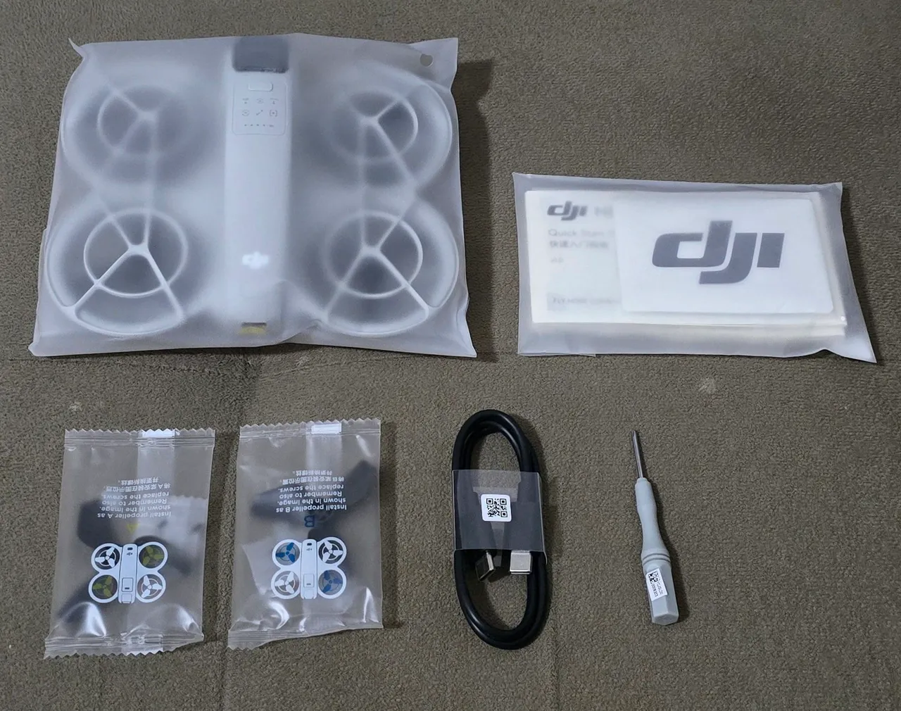 DRONE DJI NEO STANDARD NOVO, LACRADO NOS PLÁSTICOS ORIGINAIS RETIRADO DE UM NEO COMBO