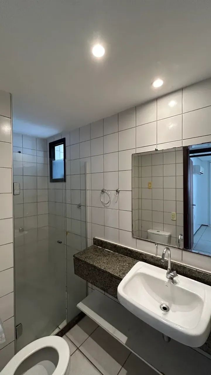 ALUGO APARTAMENTO NA PONTA DO FAROL COM 2 QUARTOS SENDO UMA SUÍTE - Foto 8