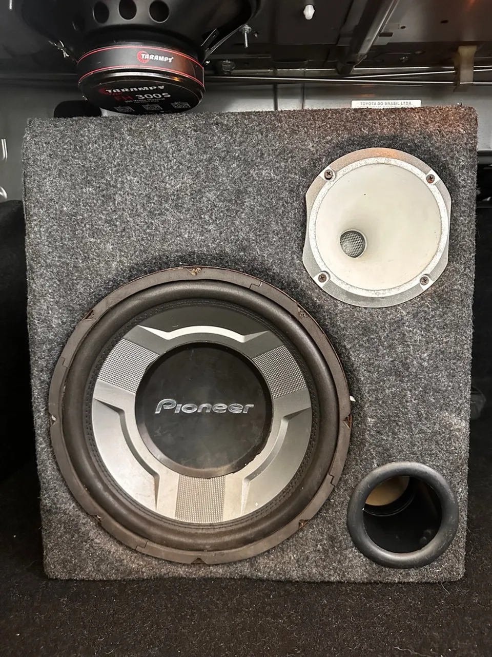 Caixa Subwoofer Pionner + Driver Ti 300rms
