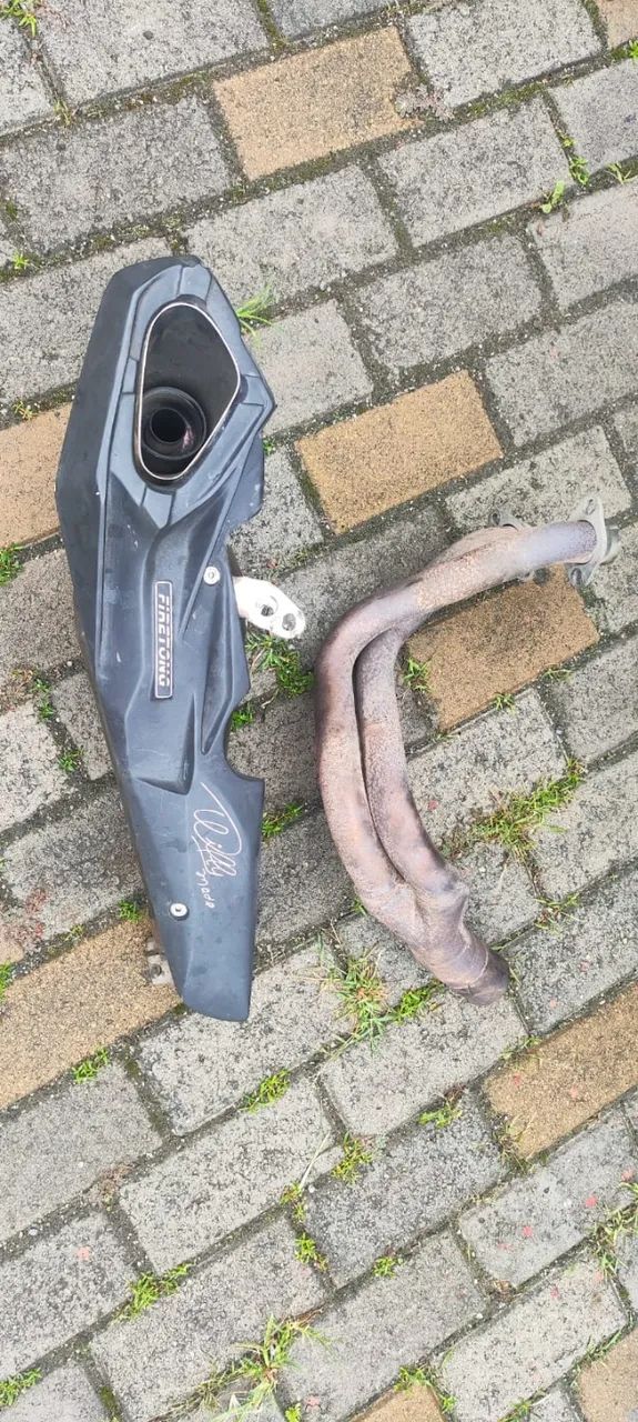 Escapamento Esportivo Kawasaki Z650 e Ninja650 Firetong - Peças