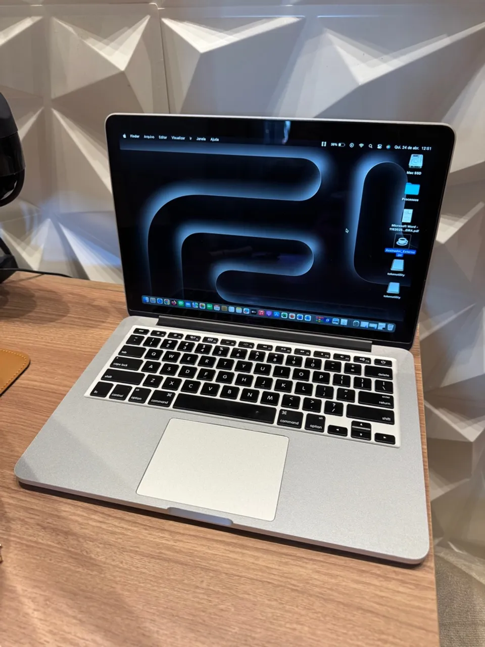MacBook Pro 13 2016 Touch Bar - Core i5 - 16gb Ram - 1TB SSD