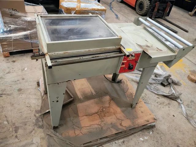 Máquina seladora com bancada . - Foto 2