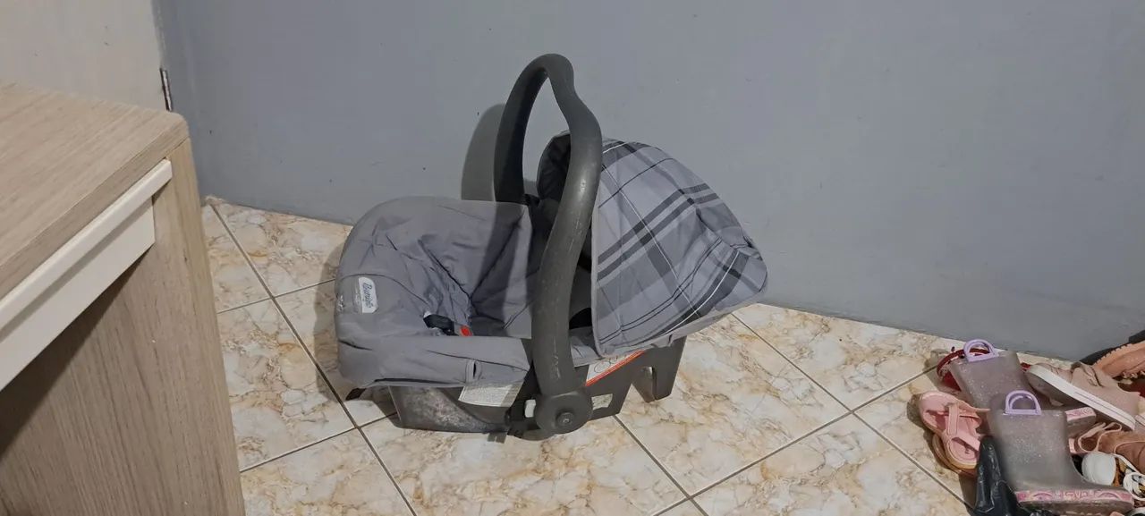 Cadeirinha de bebê - Bebê conforto