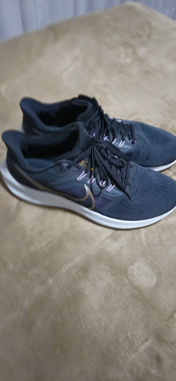 Tênis Nike Air Zoom Pegasus 39 - Preto