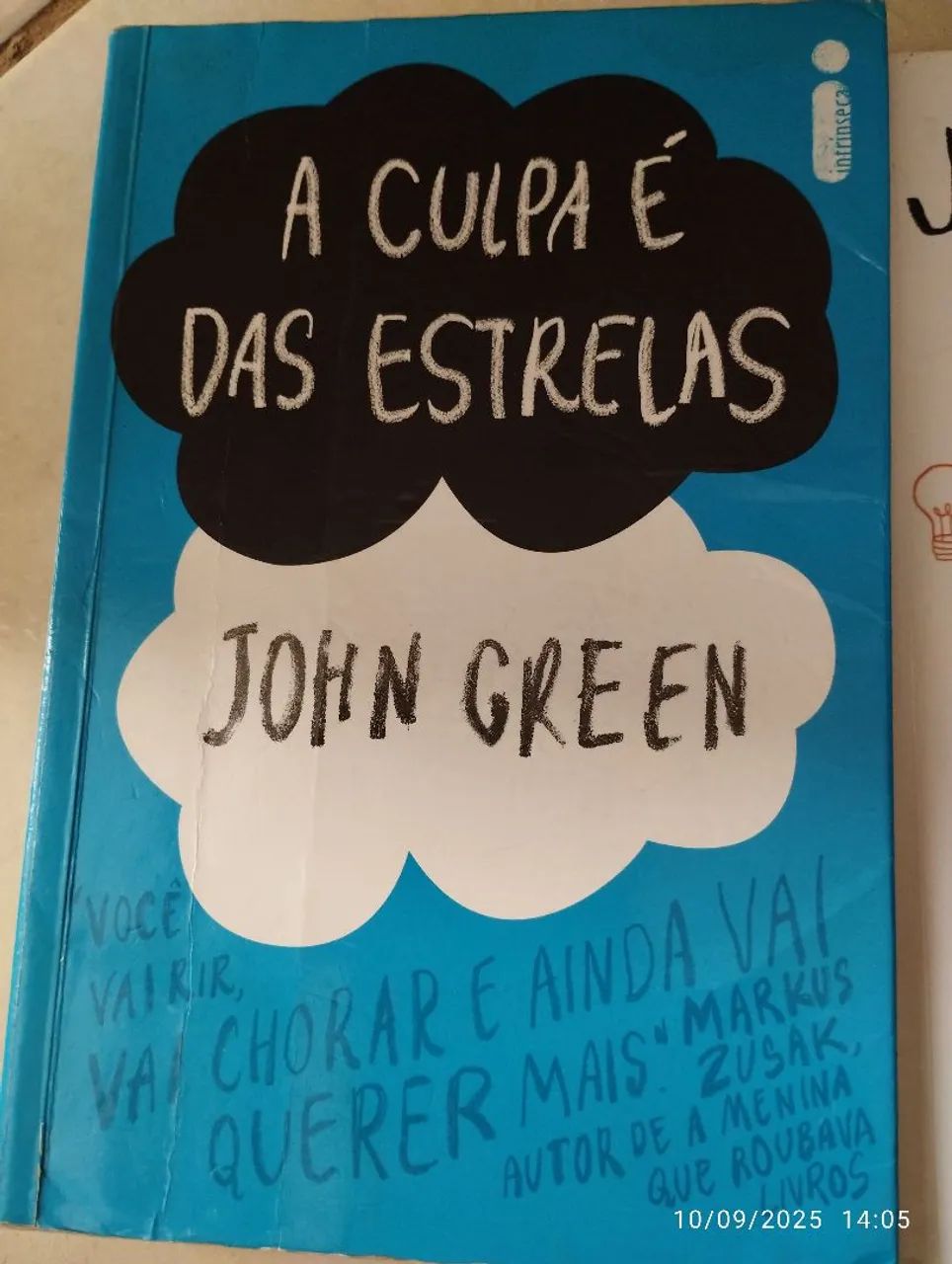 Vendo livros John Green