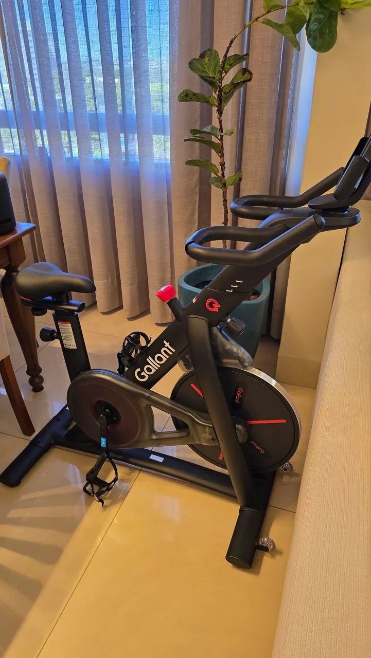 Bicicleta Ergométrica Gallant Connect max magnética