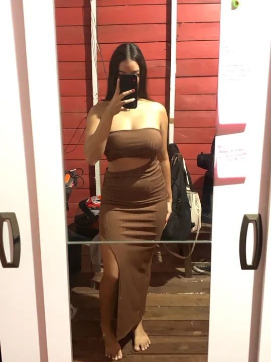 Vestido Com Fenda