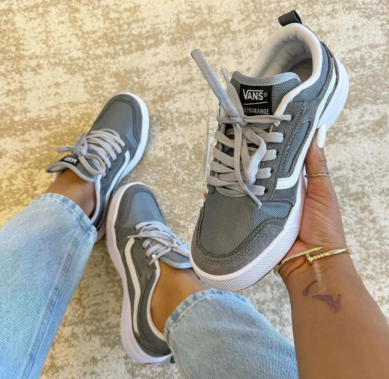 Tênis Vans UltraRange Cinza