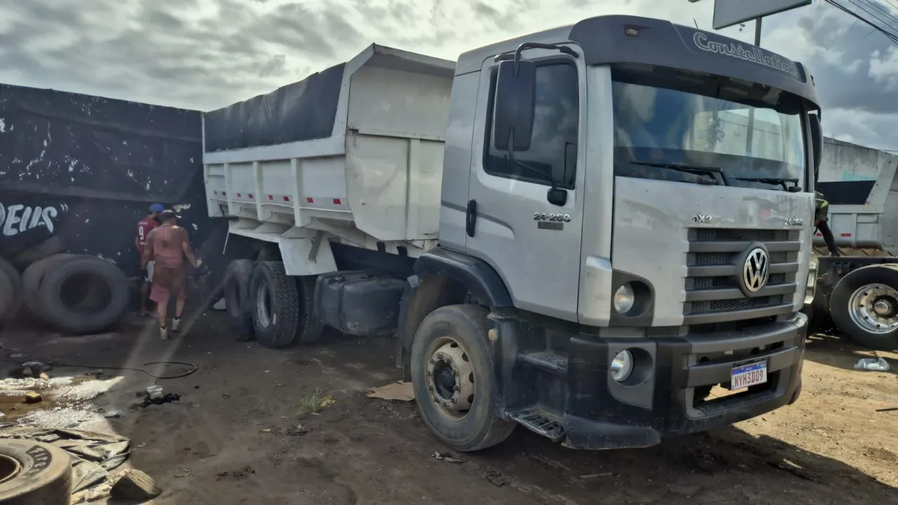 Basculante 10 mts novo