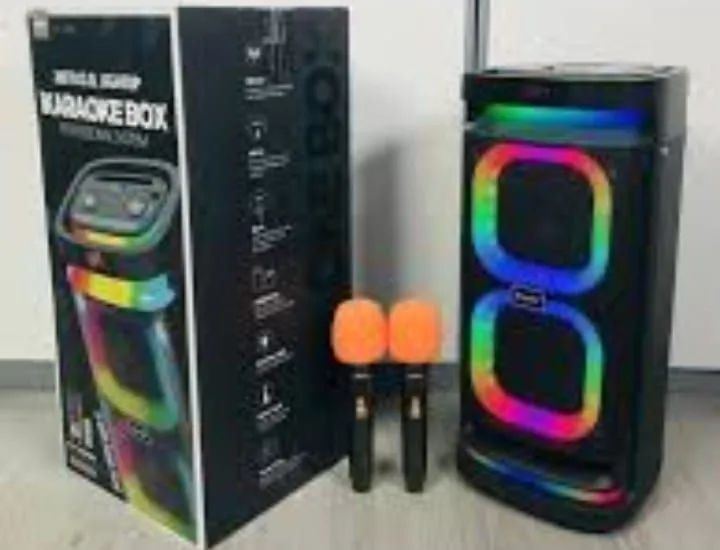 Mega caixa de som potente amplificada 2 microfone sem fio Bluetooth 700w - Foto 2