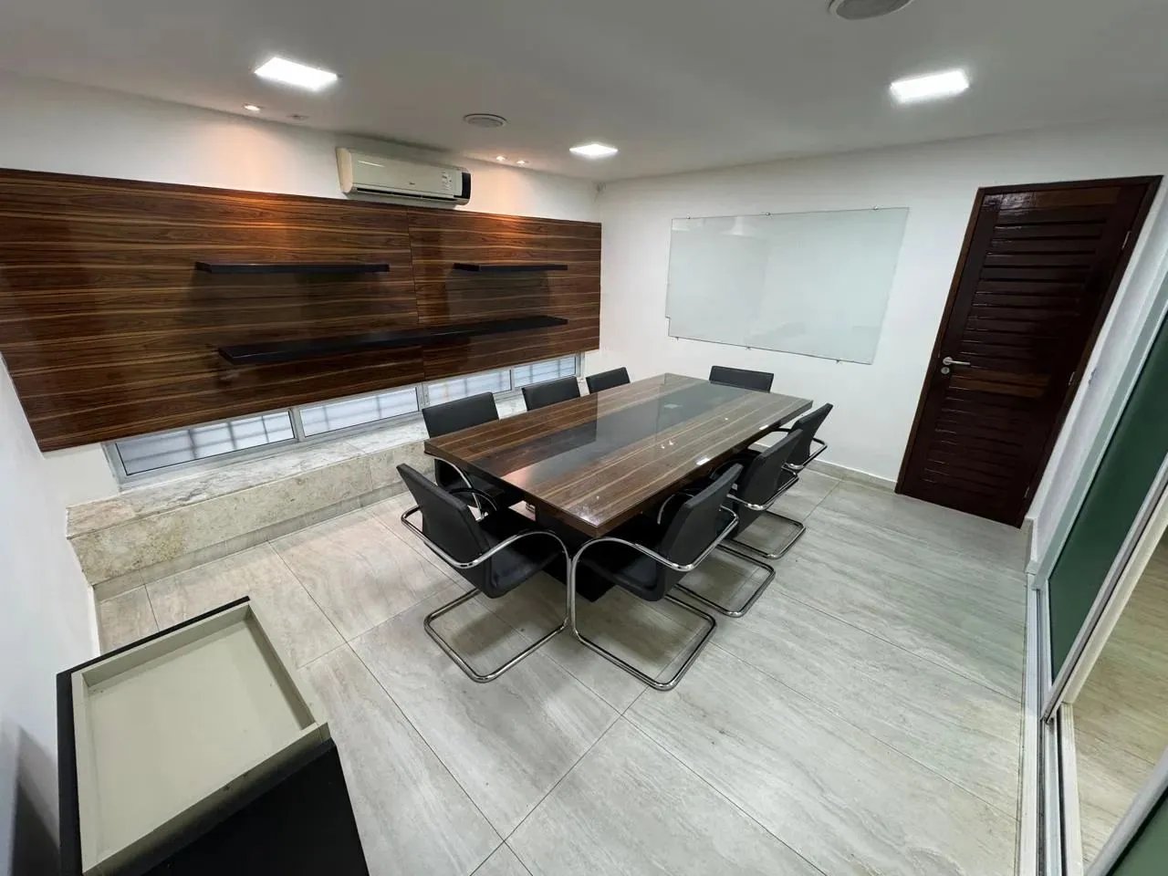 Aluguel | Ponto Comercial, 360m², 6 Vagas | Bairro Miramar, João Pessoa