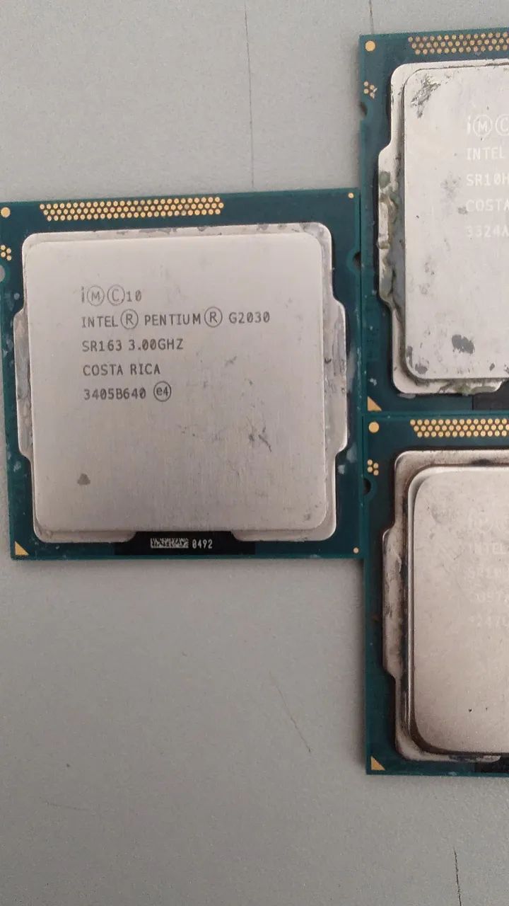 Processador Intel Pentium G2020 2 unidades 1 unidade G2030 Placa Mãe 1155 - Foto 2
