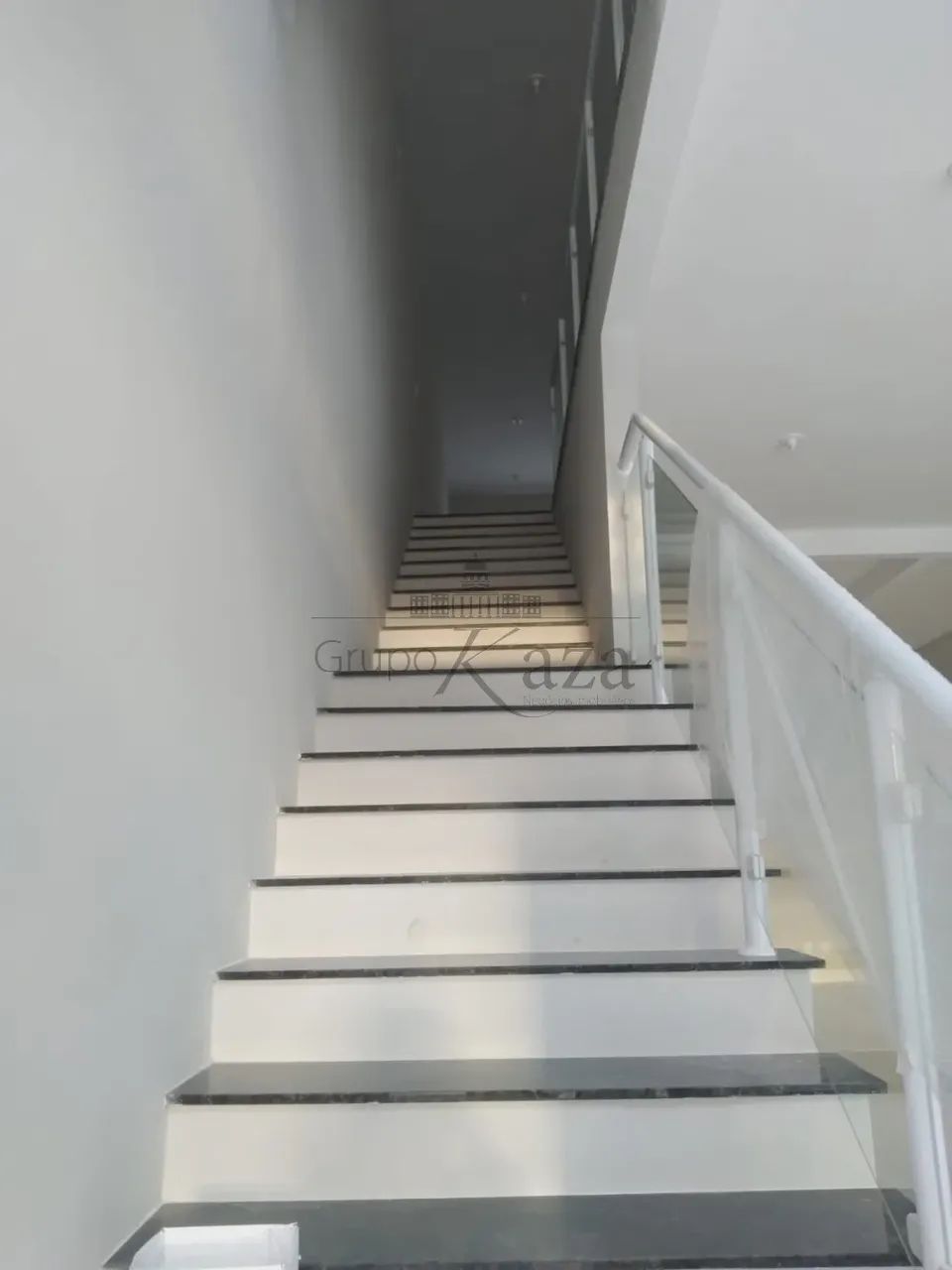 Oportunidade - Ponto Comercial - Conjunto Residencial Trinta e Um de Março - 200m². - Foto 2