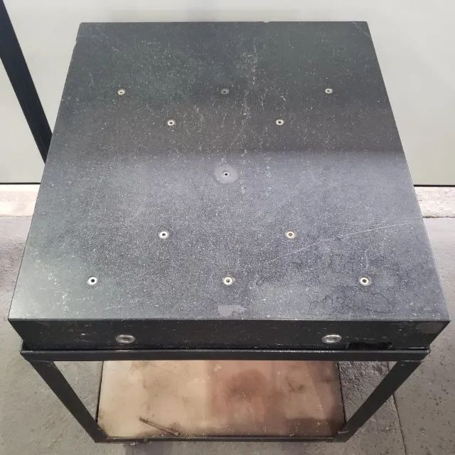 Desempeno de Granito 850x750x150 Com Base/suporte - Foto 4