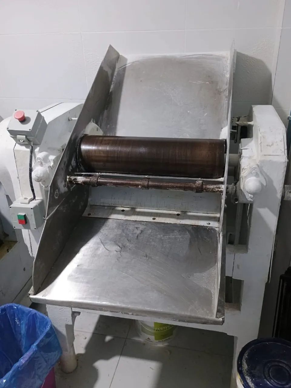 Vendo maquinarios de padaria completa  - Foto 6