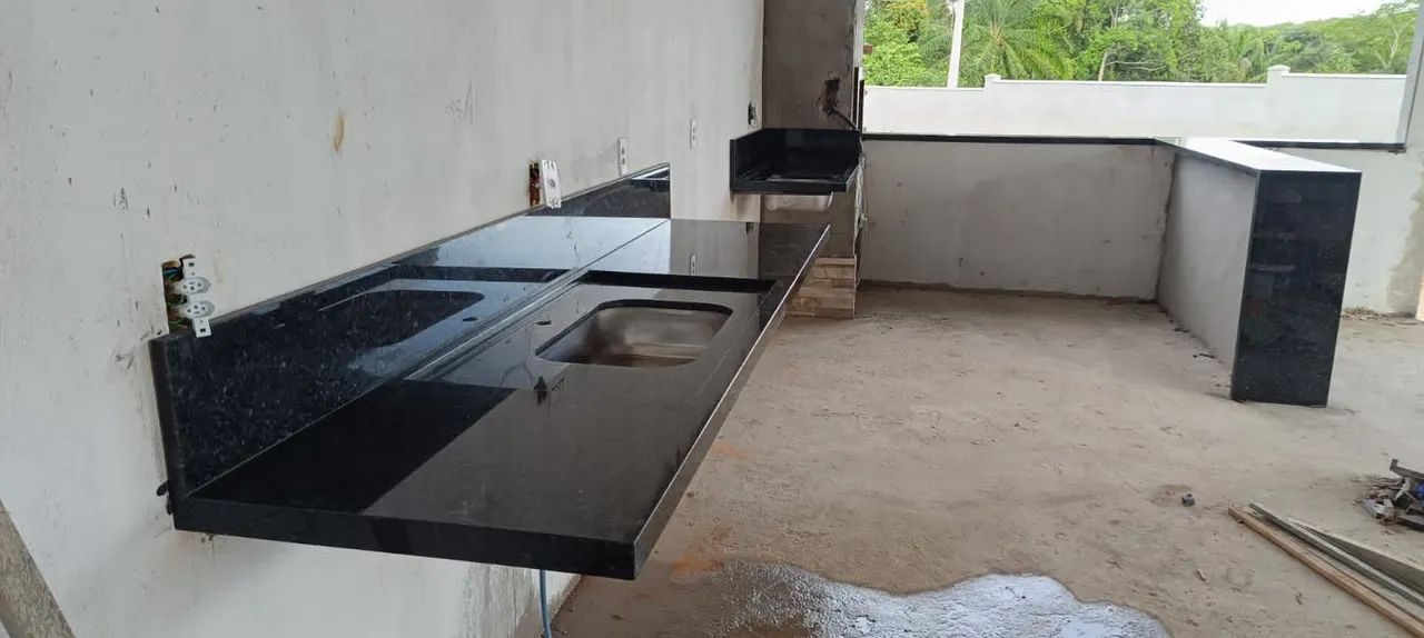 Fazemos orçamentos em toda Manaus sem nenhum custo pias de mármore e granito escada 