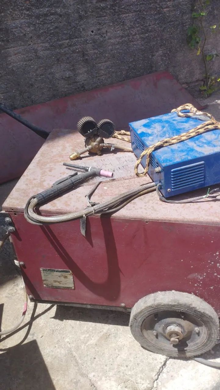 Vendo uma máquina de solda tic completa  - Foto 2