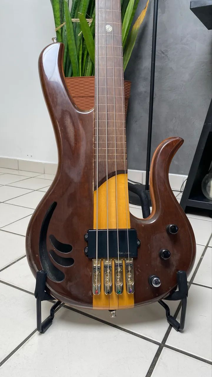 Baixo Fretless DeOliveira - Foto 2