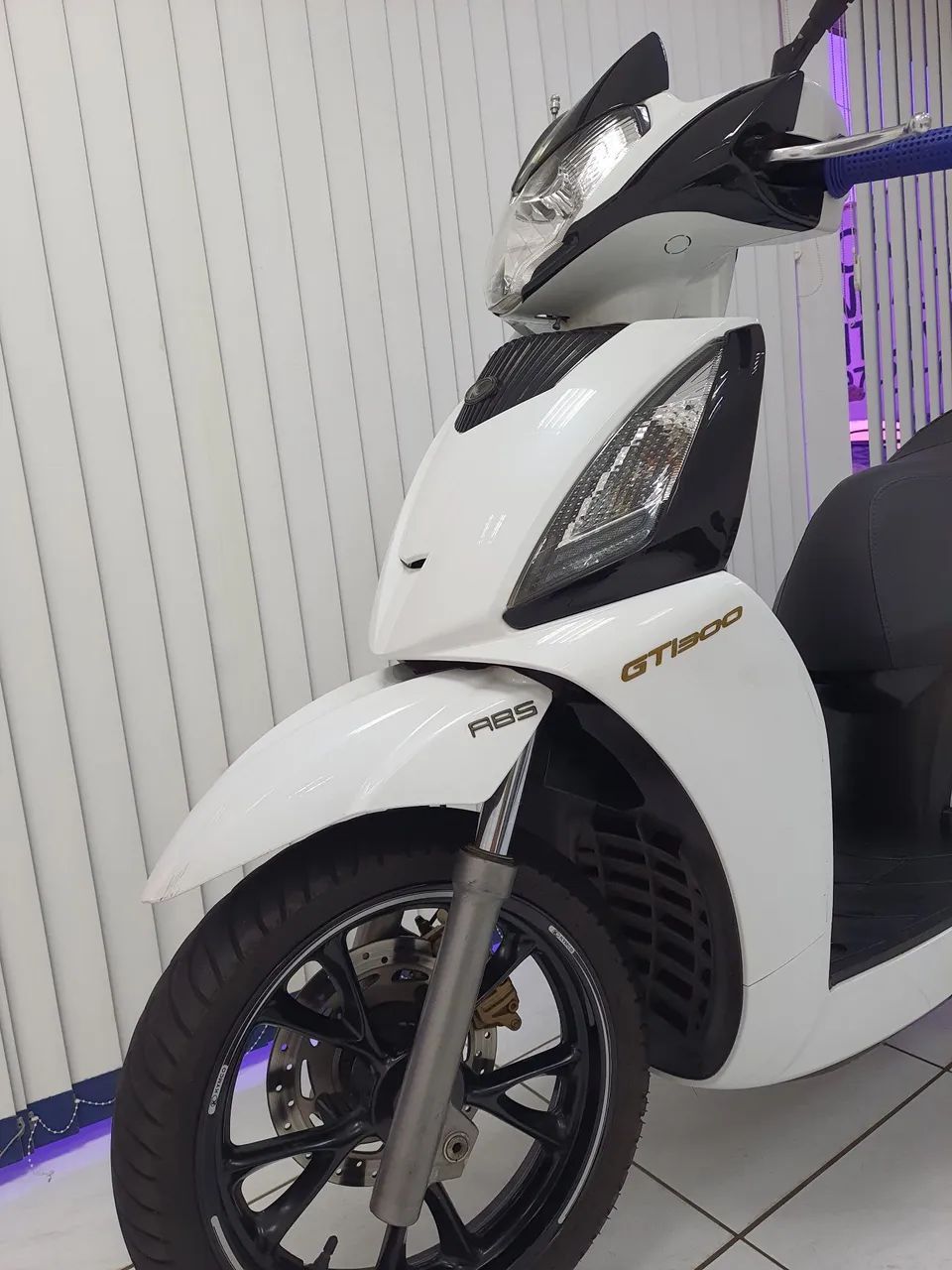 Kymco People GTI 300cc - Foto 2