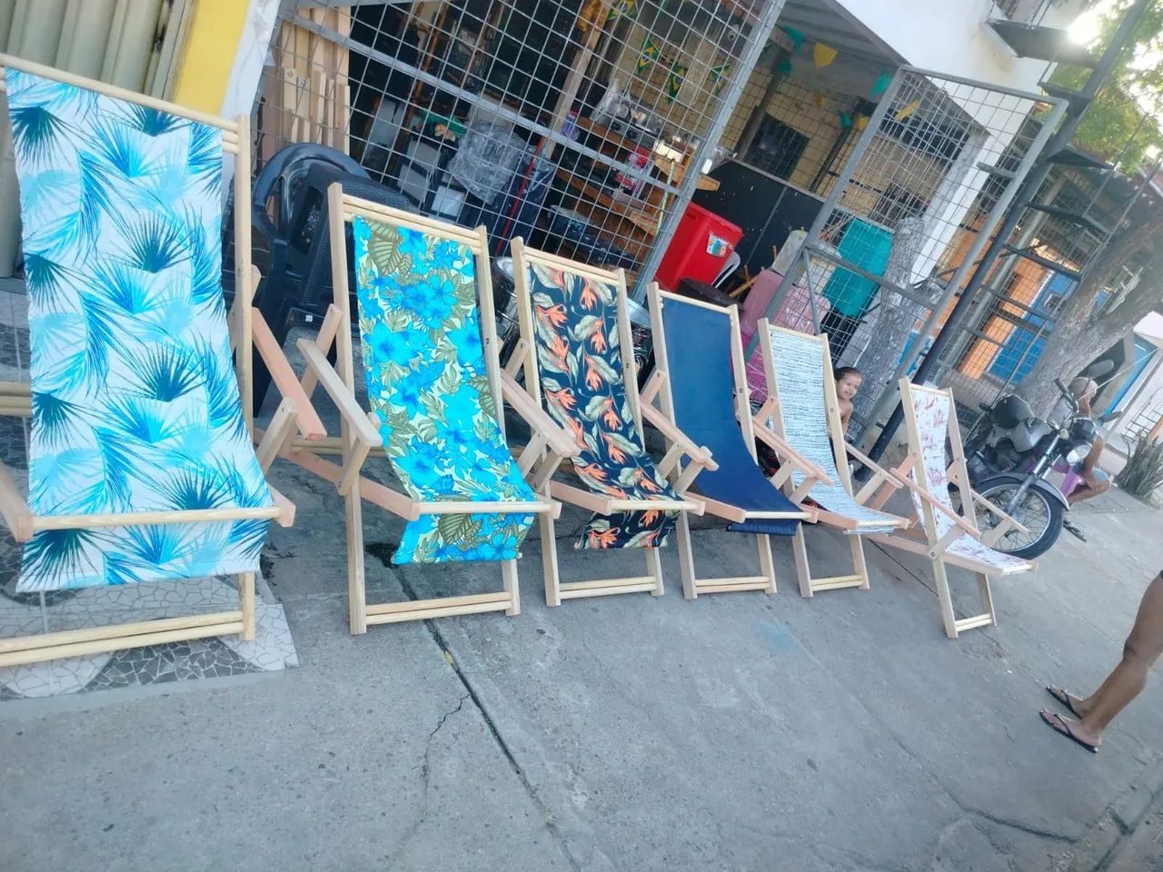 Espreguiçadeiras de pinos,  várias estampas disponíveis 