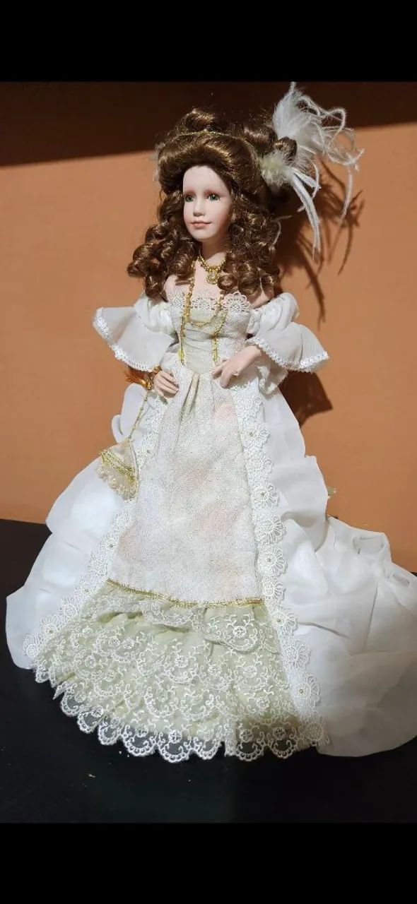 Boneca de porcelana trazida dos EUA  - Foto 2