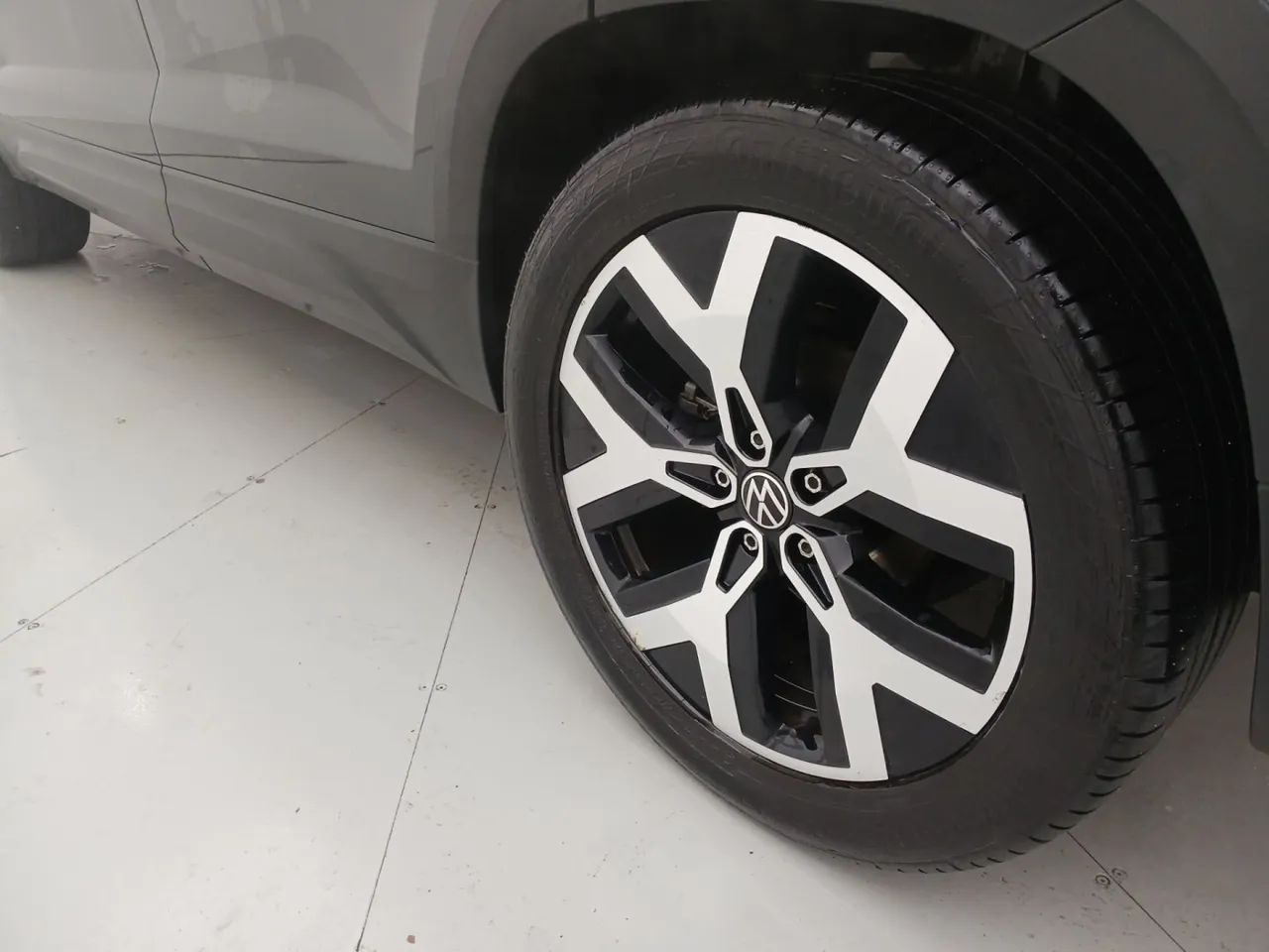 Volkswagen Taos Highline 1.4 250 TSI Flex Aut., foto 12 de 18