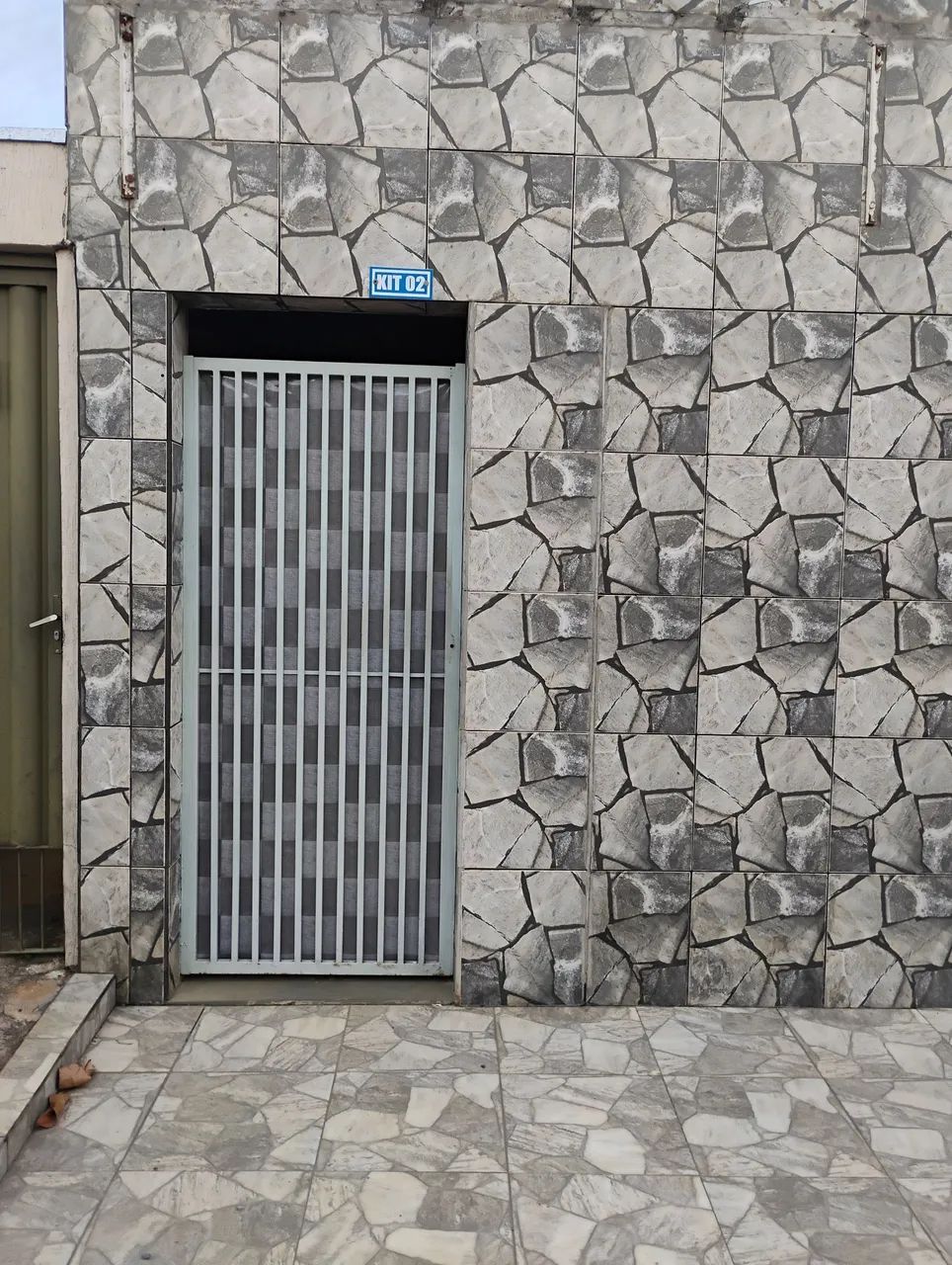 Kitnet no bairro Alexandrina, Anápolis