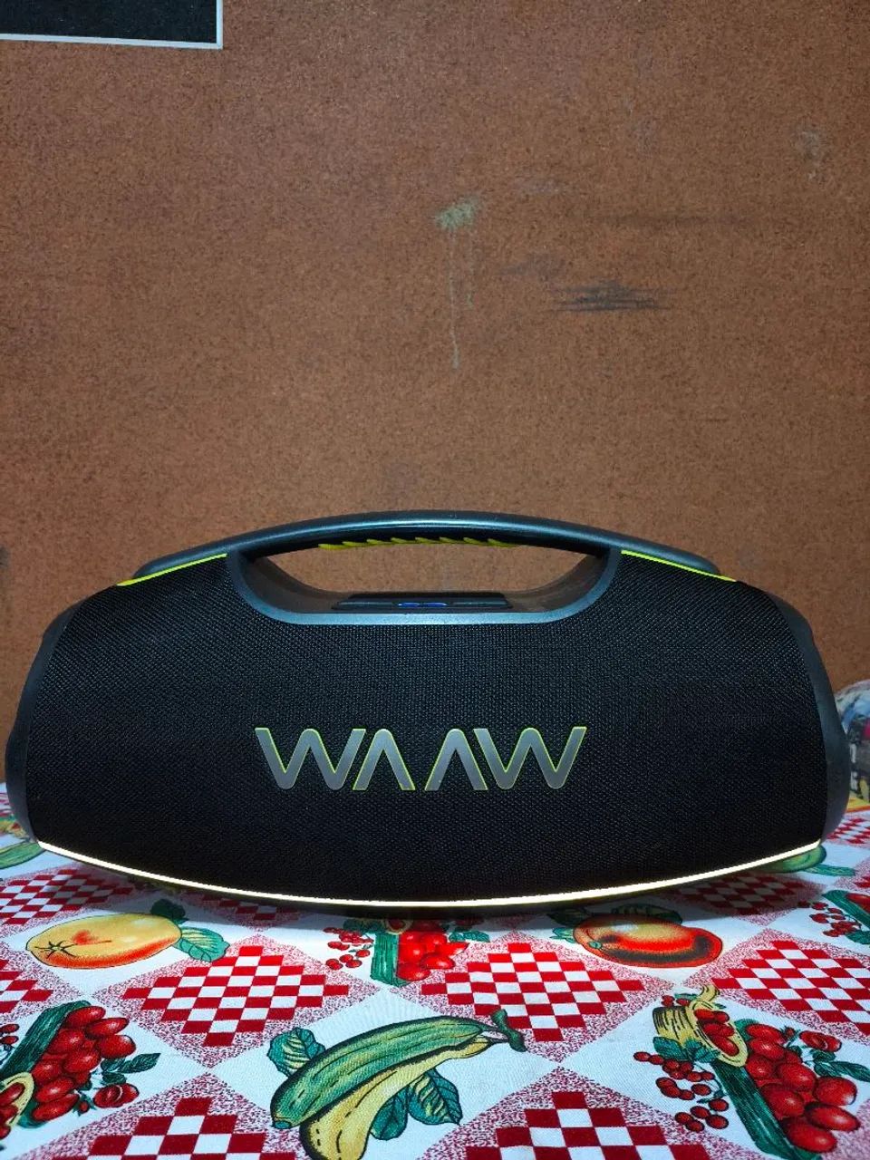 Caixa de som WAAW HYPERBOOM 1000