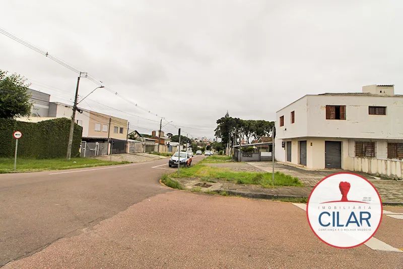 Prédio comercial à venda no Parolin, Curitiba, com 329m² e 2 vagas - Foto 2