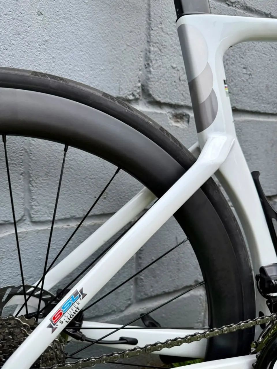 Bicicleta Speed QuickPro ER:ONE L 12v - Foto 4