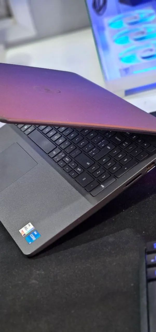 Dell Vostro 3500 - Foto 2