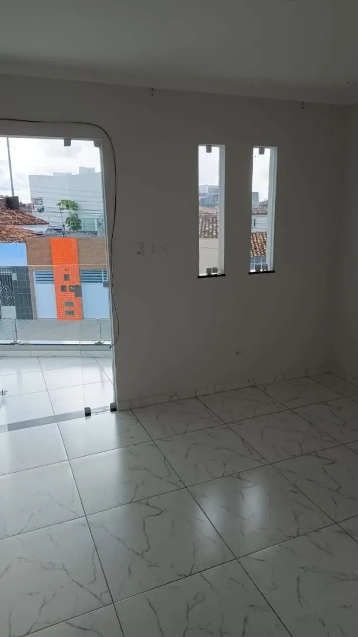 Aluga-se apartamento mobiliado a partir de setembro  - Foto 2