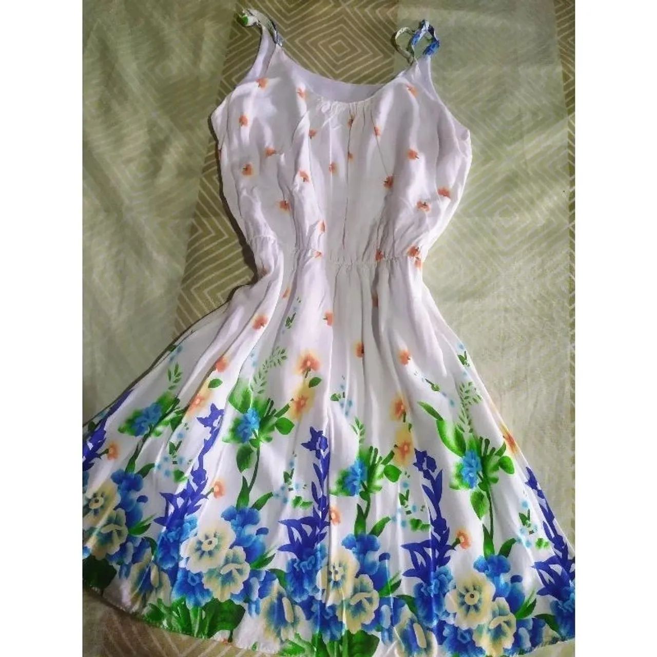 Lote de roupas femininas  - Foto 2
