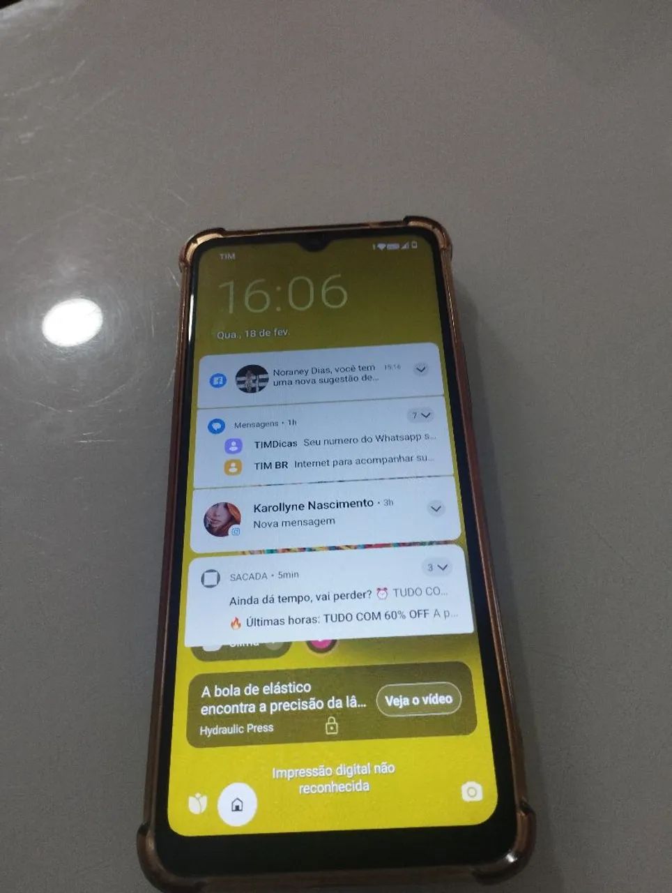 Vende - se esse  celular 
