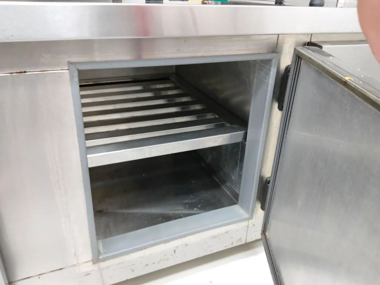 Balcão Refrigerado Cozinha Com porta - Foto 2