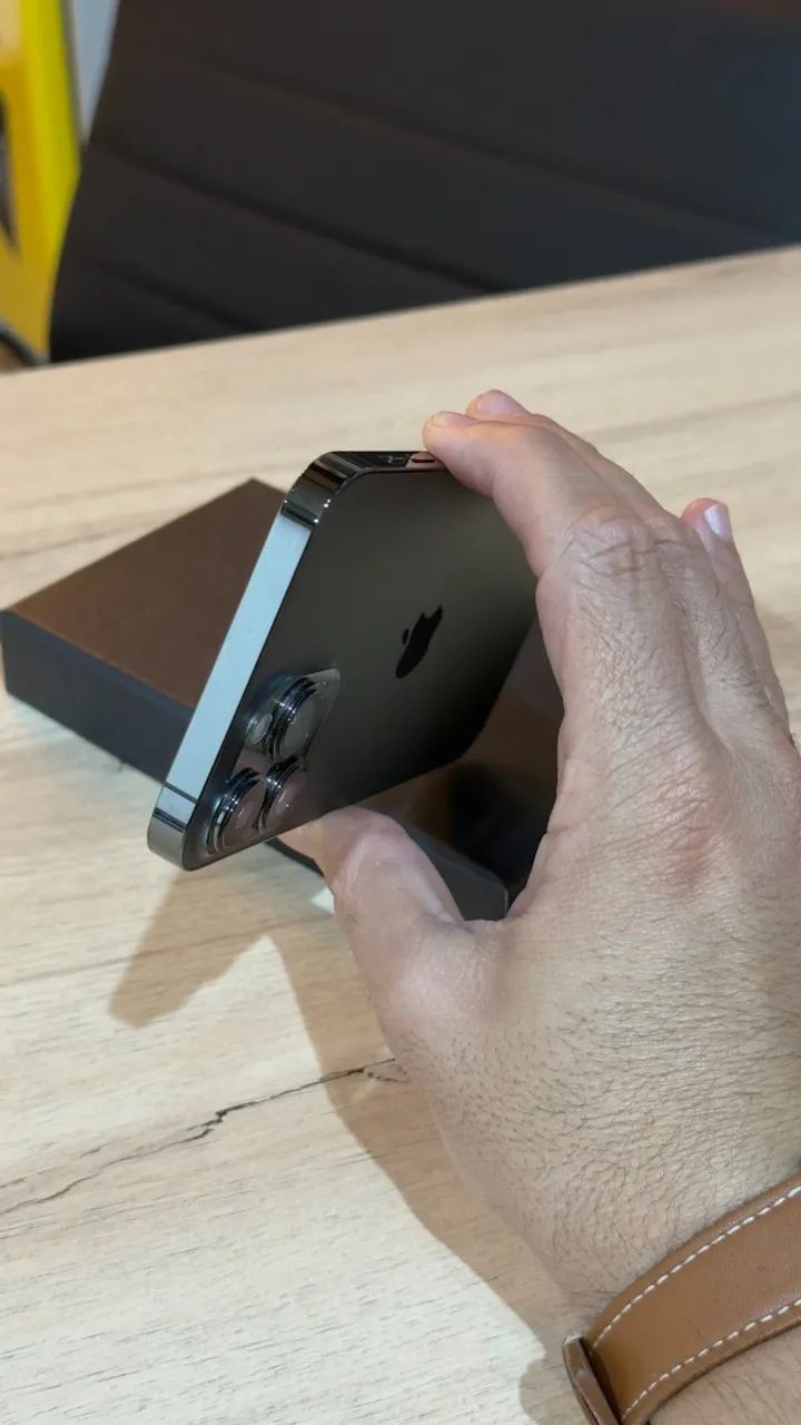 iPhone 13 Pro Max 128GB Graphite - Loja física! Com 90 dias de